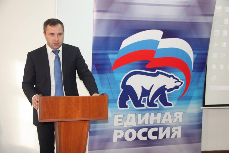 Максим Суворов