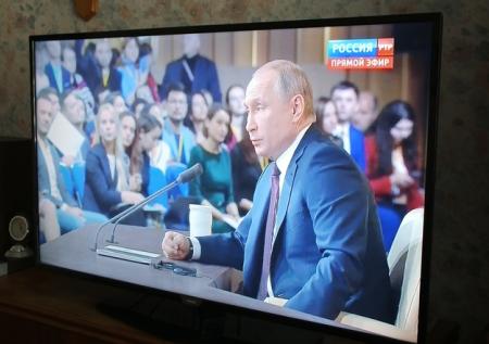 Обыски провели у главреда из Батайска, помочь которой просили Путина
