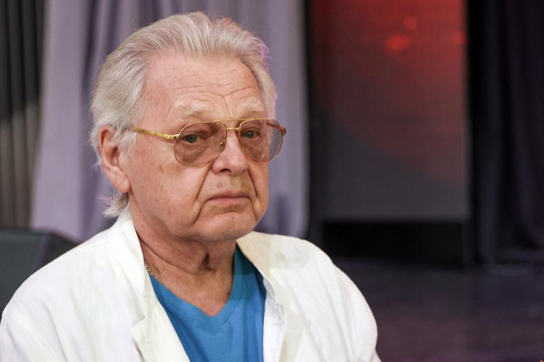 Юрий Антонов