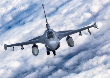 США запугивают Россию удваиванием ядерных боеголовок