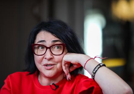«Никого не осталось»: Лолита о чистке эстрады от сбежавших из РФ артистов