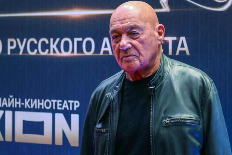 Телеведущий Владимир Познер