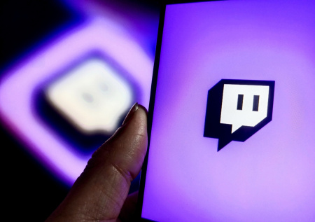Twitch оштрафовали на 3 млн рублей за отказ удалить запрещенный контент