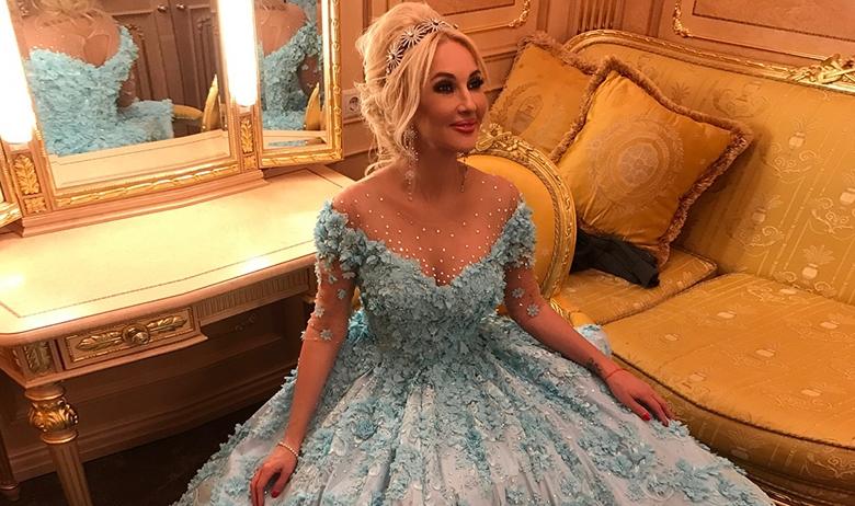 Телеведущая Лера Кудрявцева