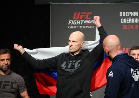Боец Яковлев оценил организацию UFC