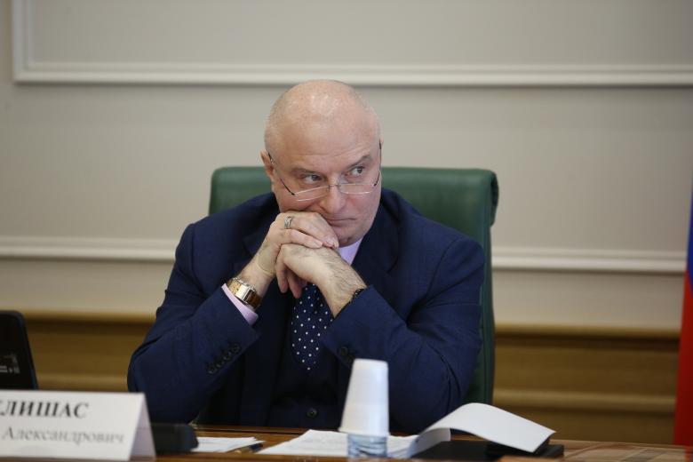Андрей Клишас