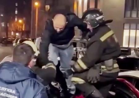 Стало известно о состоянии выжившего после падения с 19-го этажа воронежца