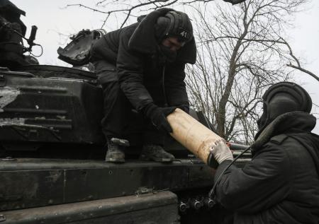 Ходаковский: российским военным отдан жесткий приказ наступать на Угледар