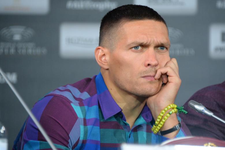 Александр Усик