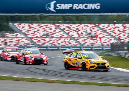 Гоночные выходные на Moscow Raceway