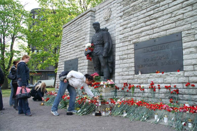 Памятник советским солдатам, погибшим при освобождении Прибалтийского государства от немецко-фашистских захватчиков