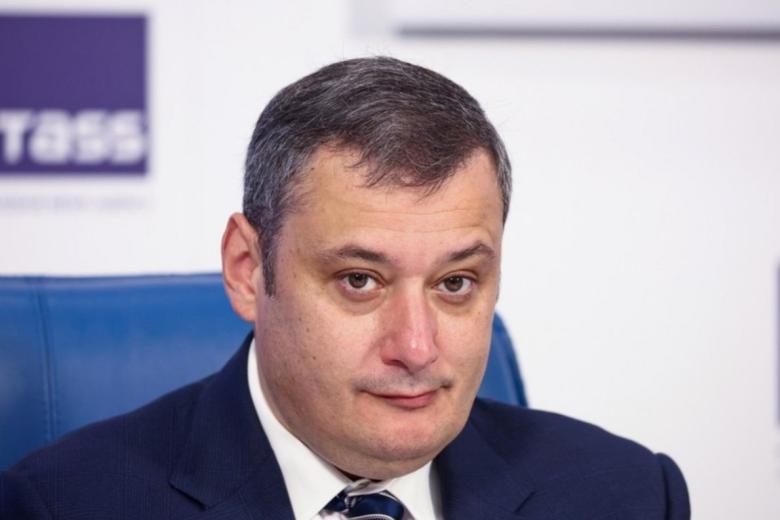 Александр Хинштейн