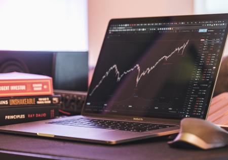 Центробанк объяснил решение повысить ставку до 20%