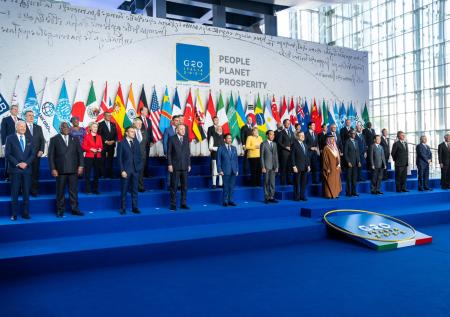 «Готовим почву для G20»: эксперт о причинах ухода России с острова Змеиный 