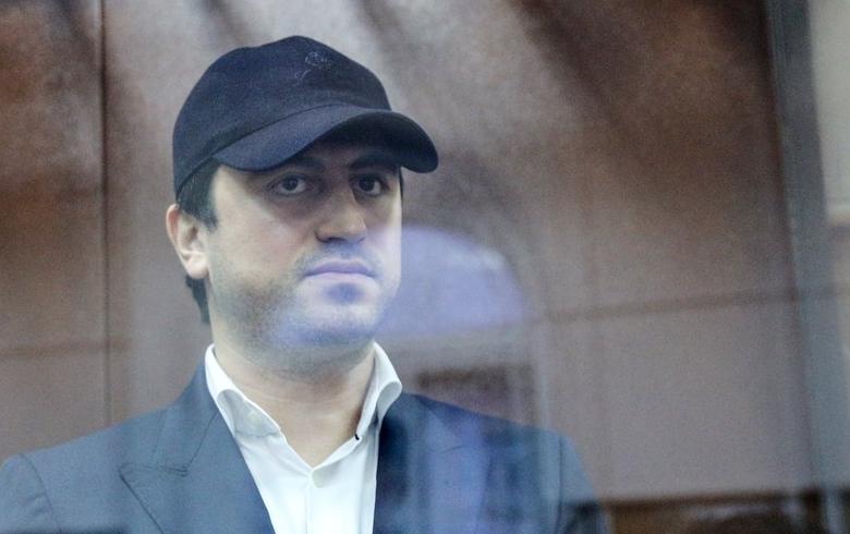 Владимир Александров