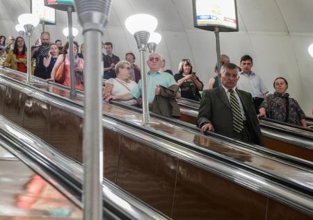 В Петербурге четырехлетнего мальчика затянуло в полотно эскалатора