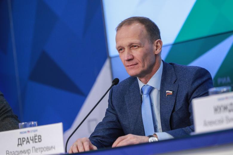 Владимир Драчёв