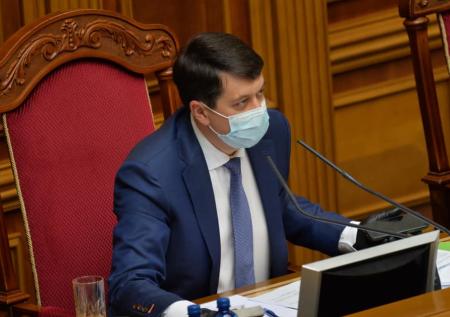 В Верховной раде минутой молчания почтили память жертв Второй мировой войны