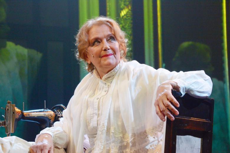 Ирина Алфёрова
