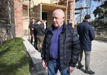 «Жив, находится в Мали»: что пишут о смерти Пригожина иностранные СМИ 