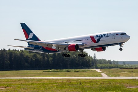 Генконсульство РФ в Мумбае: самолет Azur Air приземлился в аэропорту Гоа