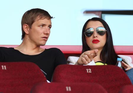Павлюченко поддержал критику темнокожих игроков в сборной