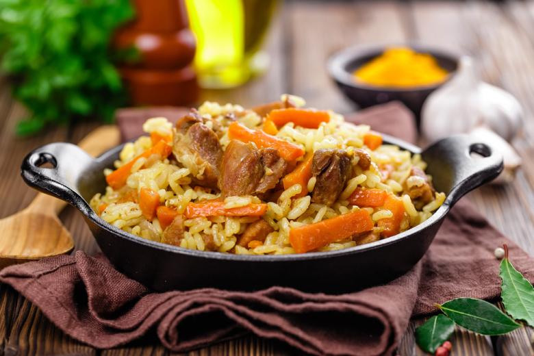 Вкусный плов из свинины — пошаговый рецепт ароматного и сытного блюда с фото
