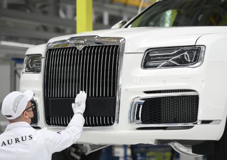 Стало известно, когда выпустят «самый русский автомобиль»