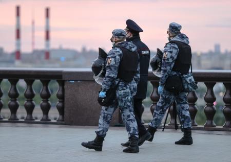 Росгвардейцы вычислили 10 пособников ВСУ в Харьковской области