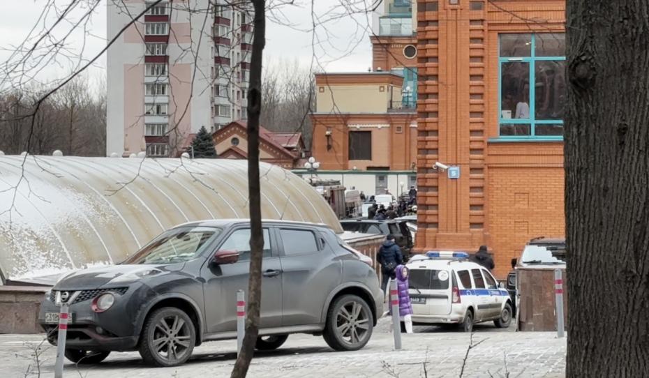 На месте взрыва в жилом комплексе «Алые Паруса» на северо-западе Москвы