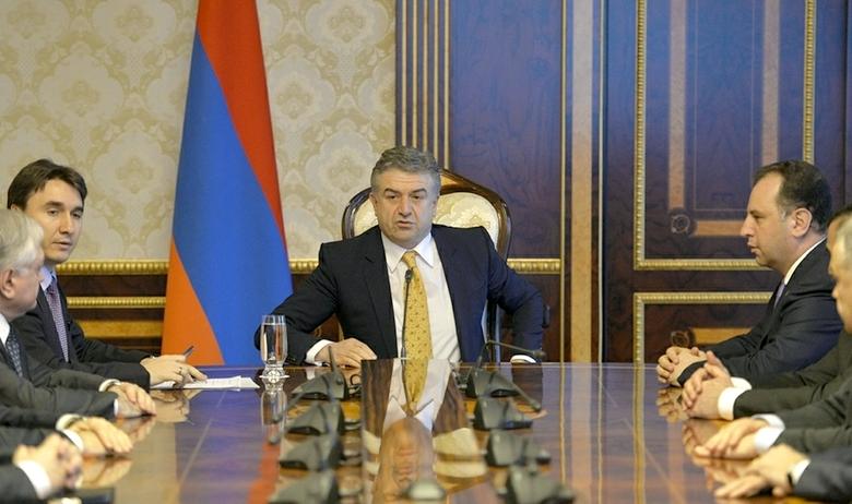 Карен Карапетян