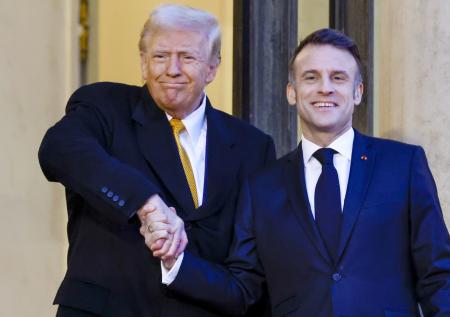 Трамп объяснил «доминирующее рукопожатие» с Макроном