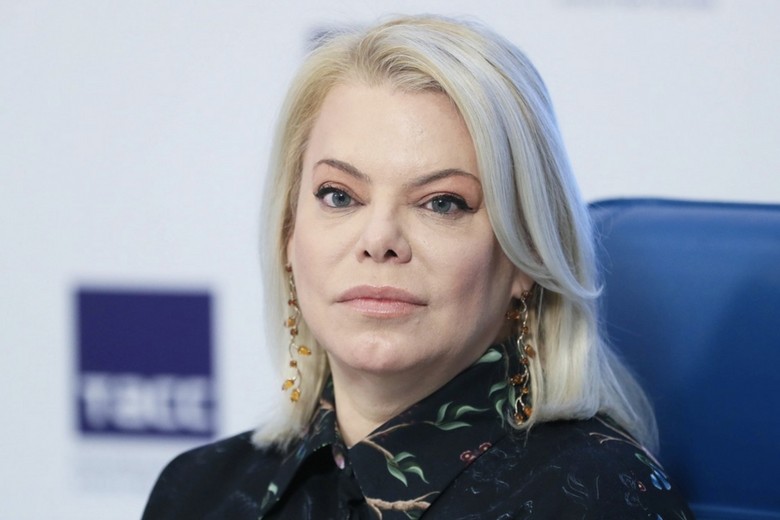 Яна Поплавская