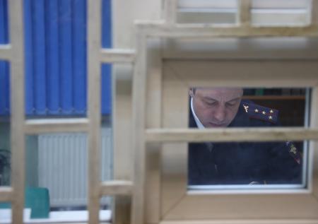 На северо-востоке Москвы мужчина угрожает покончить с собой
