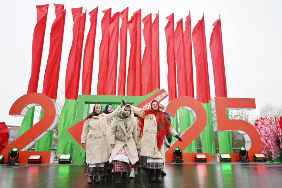 Уличный концерт в Минске в день выборов президента Белоруссии