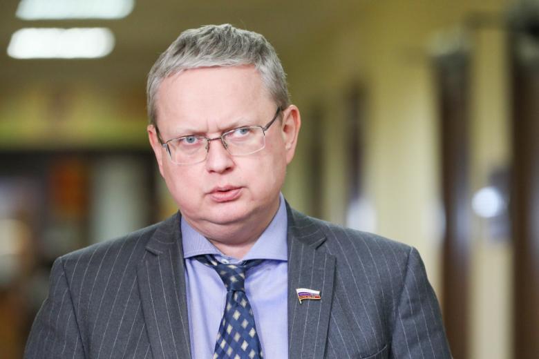 Михаил Делягин