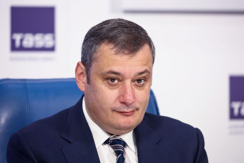 Александр Хинштейн