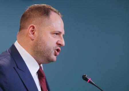 На Украине назвали пранкерам уровень поддержки со стороны Британии и США  