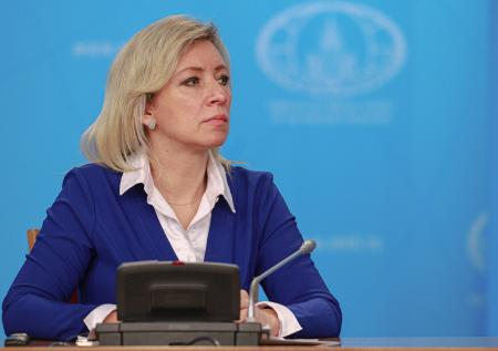 Захарова напомнила Франции о «Мистралях» из-за разрыва сделки с Австралией