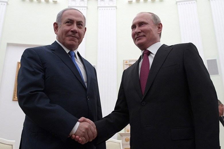 Президент России Владимир Путин с премьер-министром Израиля Биньямином Нетаньяху