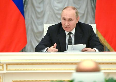 «Совсем с ума посходили»: Путина возмутил европейский мем об экономии воды