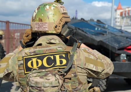 «Есть формы давления»: генерал ФСБ объяснил, как защитить фирмы от санкций