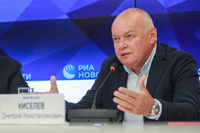Дмитрий Киселёв