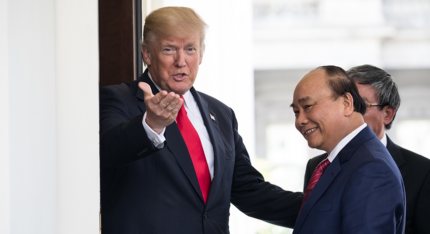 Президент США Дональд Трамп и премьер-министр Вьетнама Нгуен Суан Фук