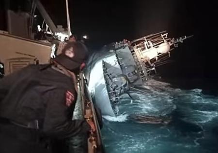 В Таиланде затонул корвет «Сукхотай» со 106 моряками на борту