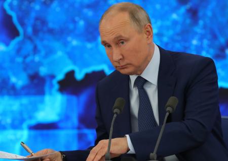Путин заявил о важности постановки амбициозных задач на будущее