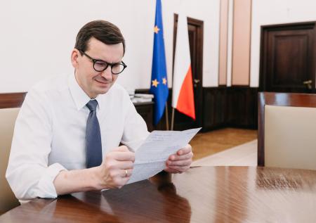Премьер Польши обвинил Меркель в «легитимизации режима» Лукашенко
