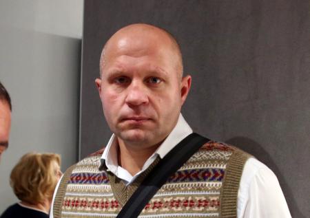 Экс-бойцу MMA из РФ прооперировали плечо