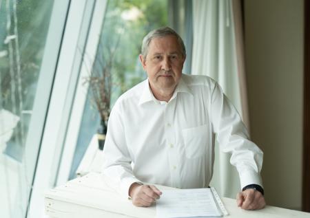 Защита обжаловала приговор осужденному за взятку в 3 млрд рублей депутату