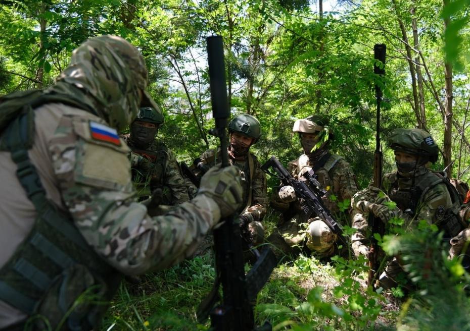 Военнослужащие РФ